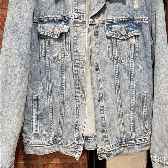 Light Blue Jean Jacket - Picture 3 of 8